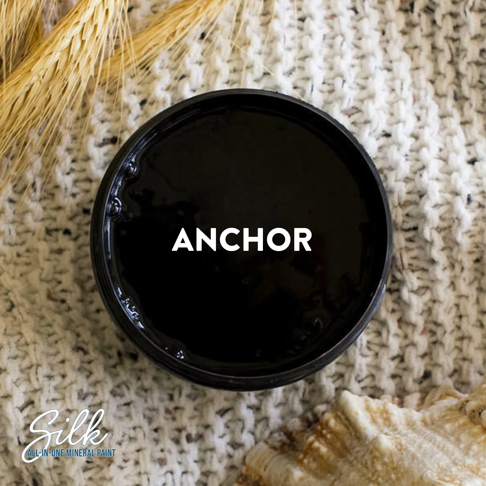 Dixie Belle Anchor Silk All-in-One | Furniture Paint - Image 8