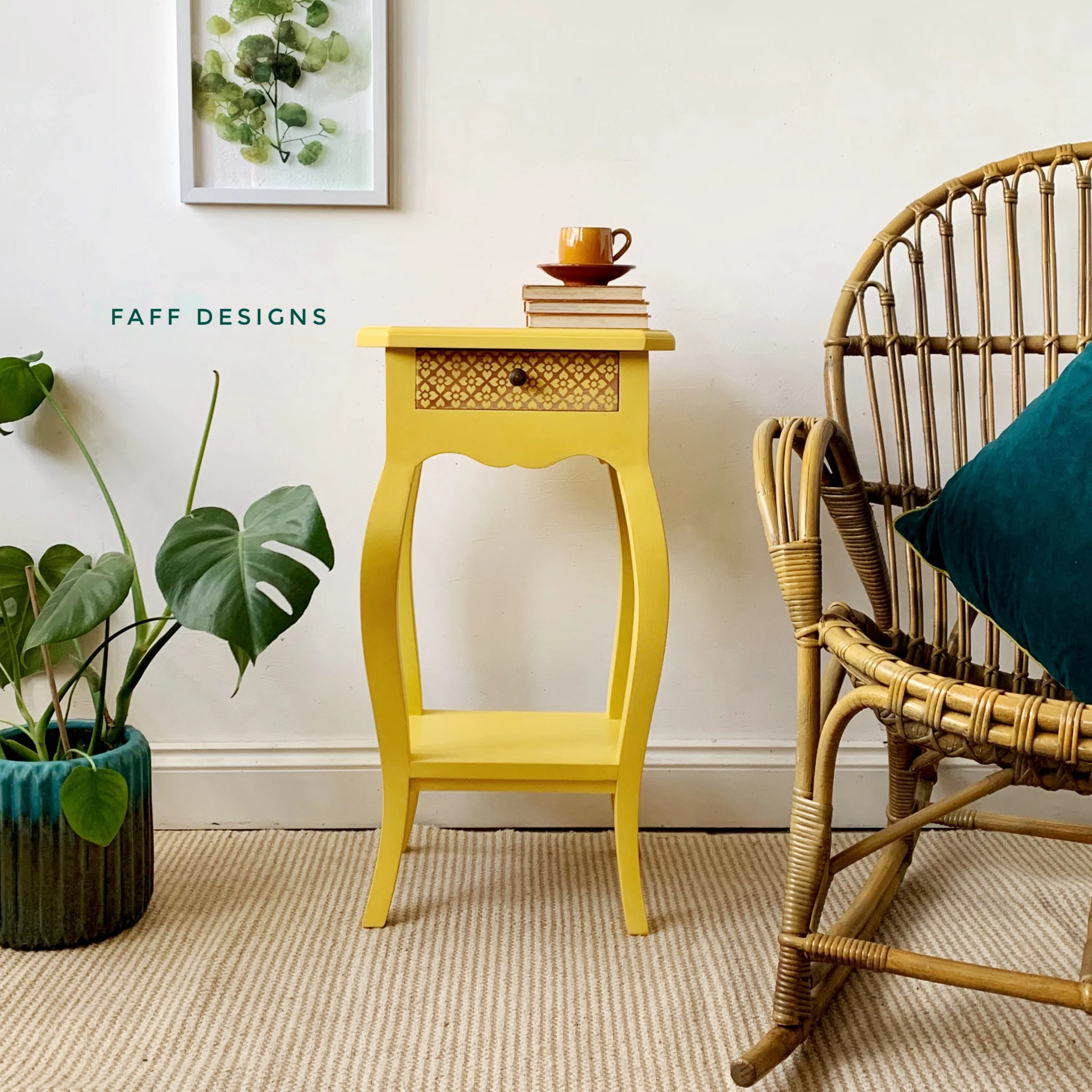 Dixie Belle Daisy Chalk Mineral Paint | Furniture Paint - Image 2