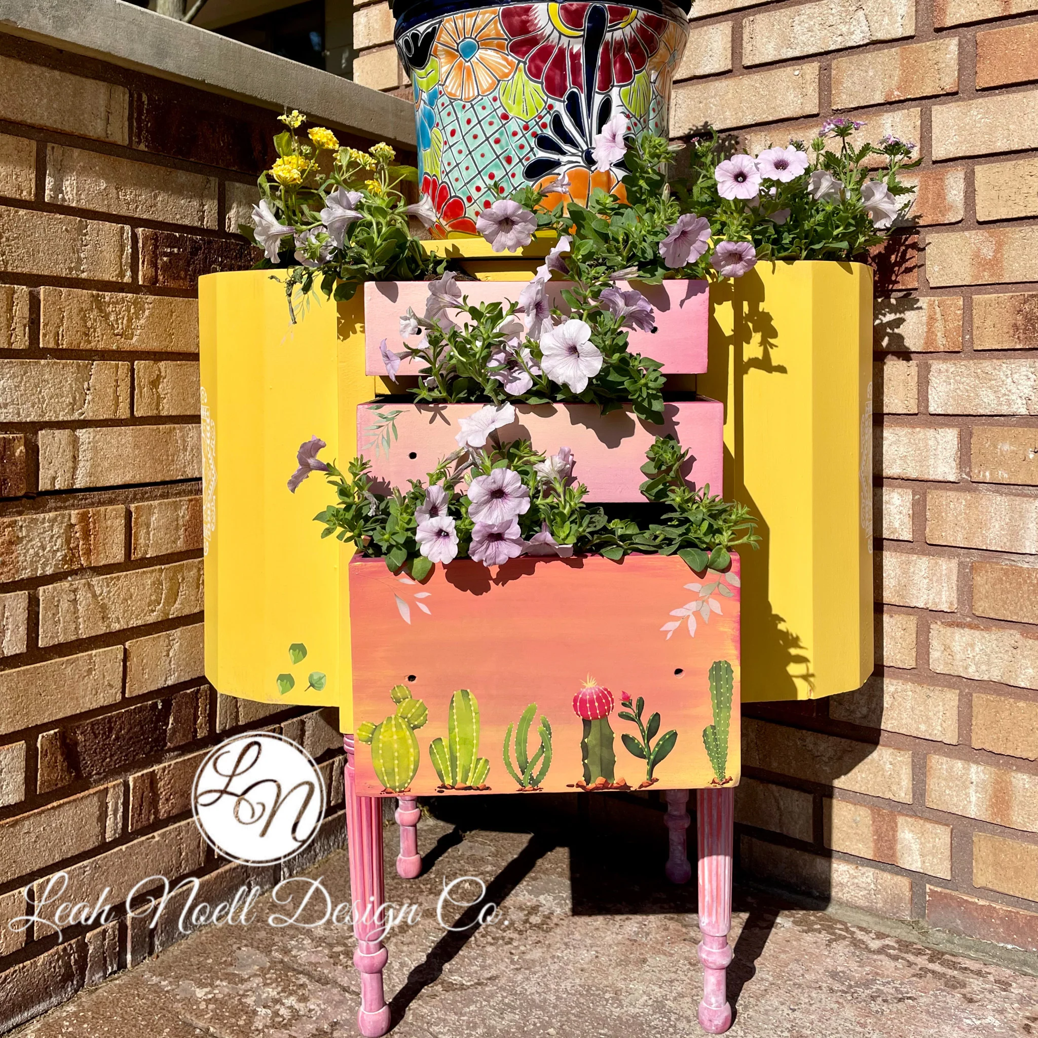 Dixie Belle Daisy Chalk Mineral Paint | Furniture Paint - Image 3