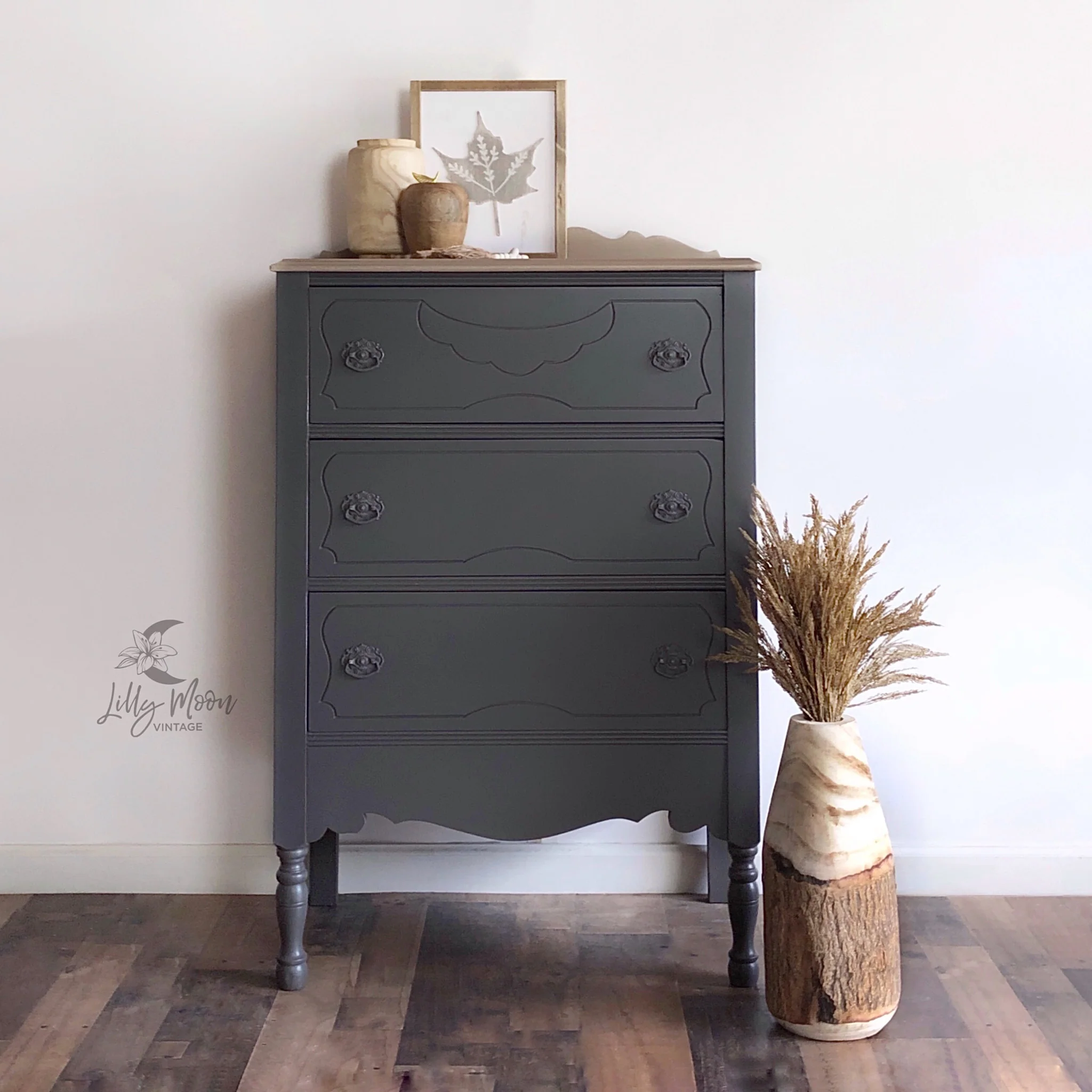 Dixie Belle Gravel Road Chalk Mineral Paint | Furniture Paint - Image 3