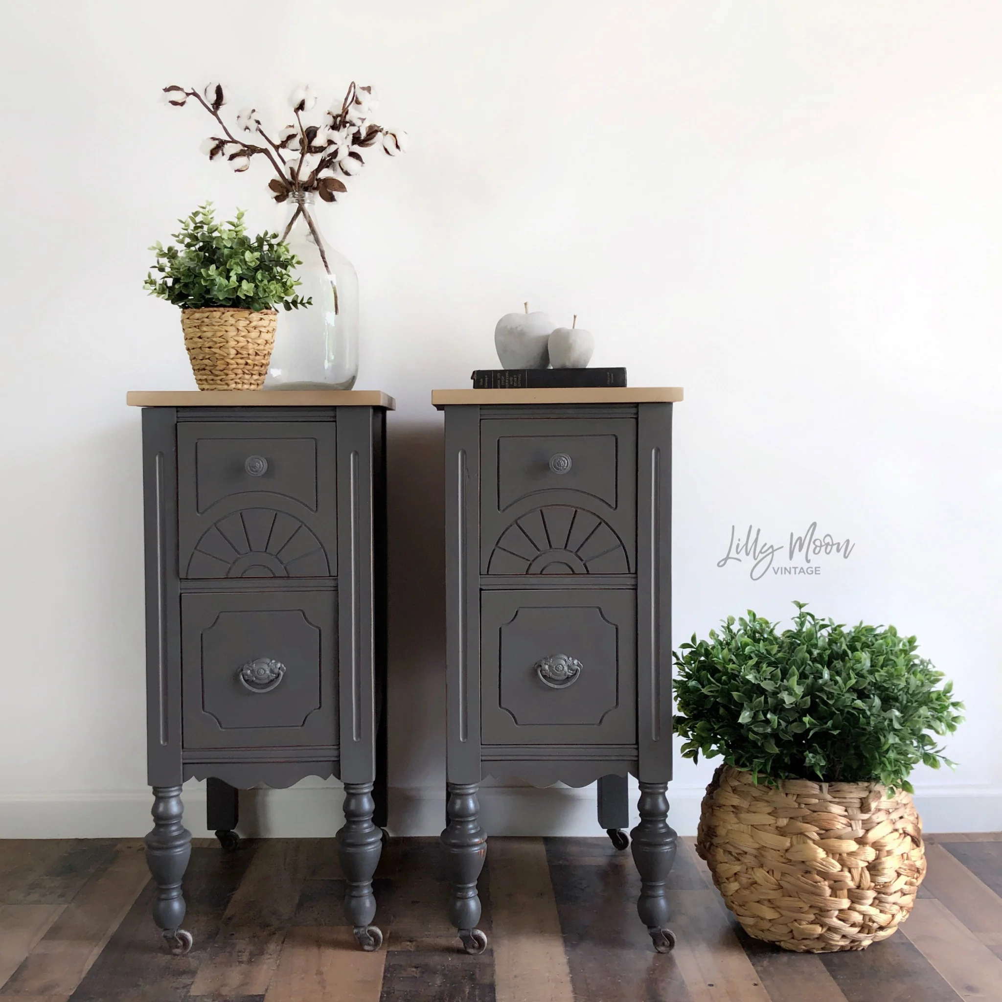 Dixie Belle Gravel Road Chalk Mineral Paint | Furniture Paint - Image 4