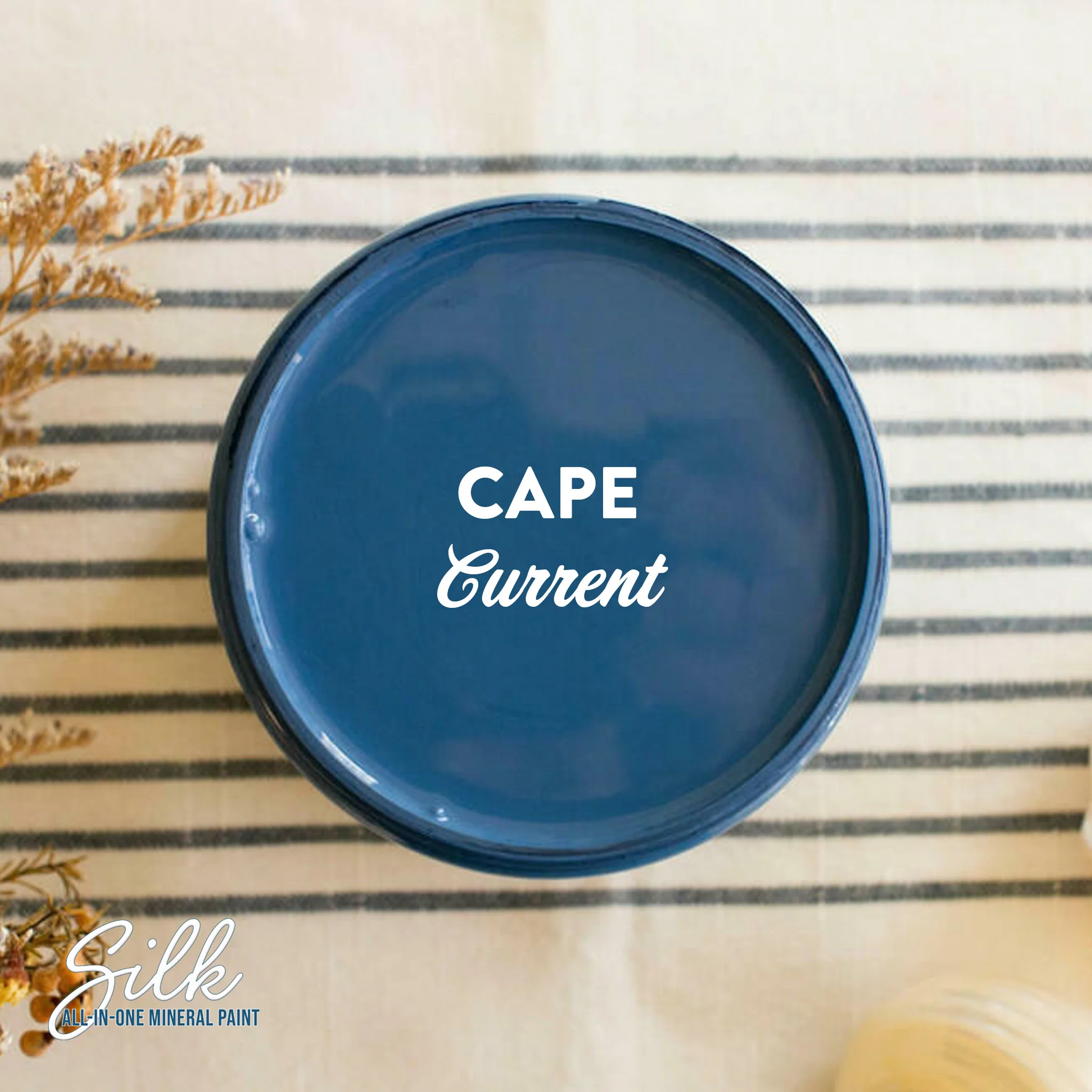 Dixie Belle Cape Current Silk All-in-One | Furniture Paint - Image 6