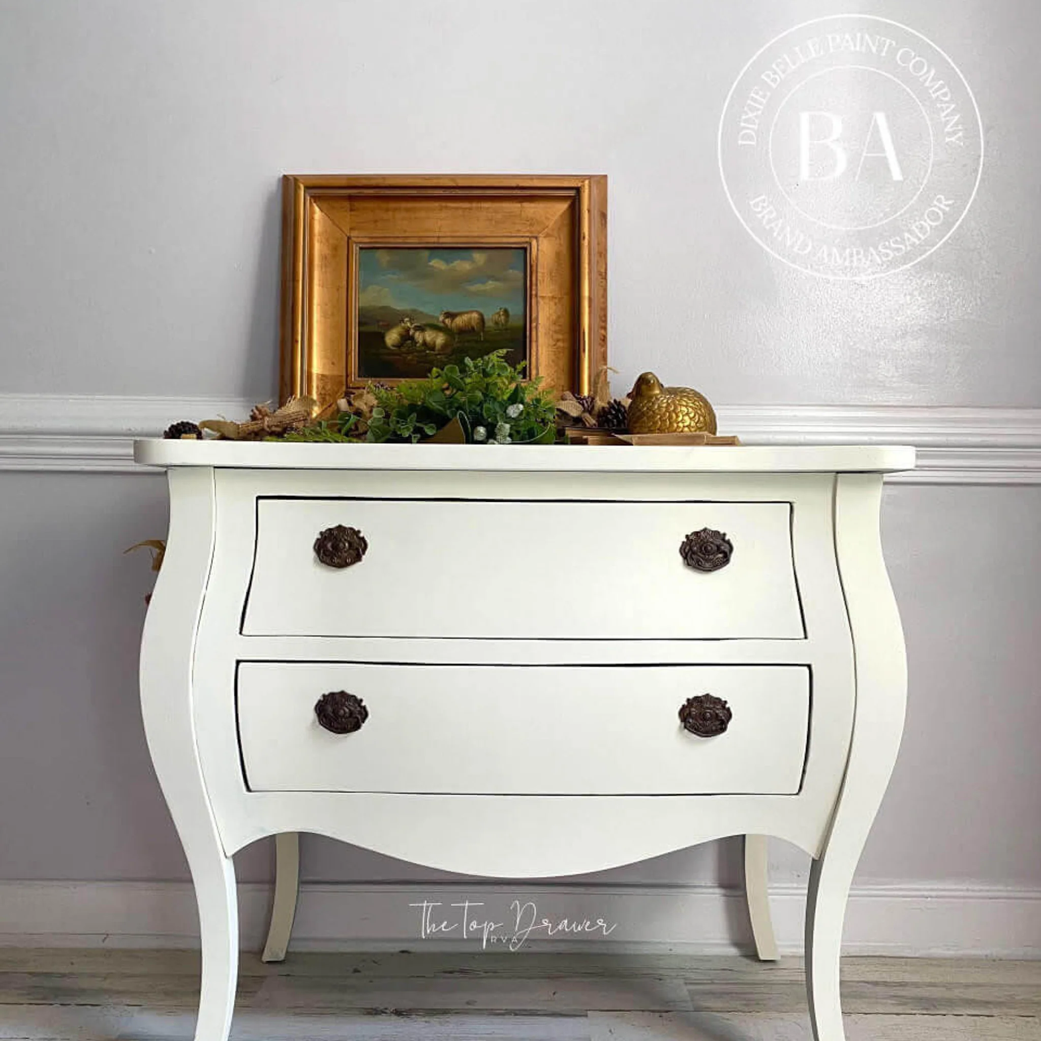 Dixie Belle Cucumber Ice Chalk Mineral Paint | Furniture Paint - Image 2