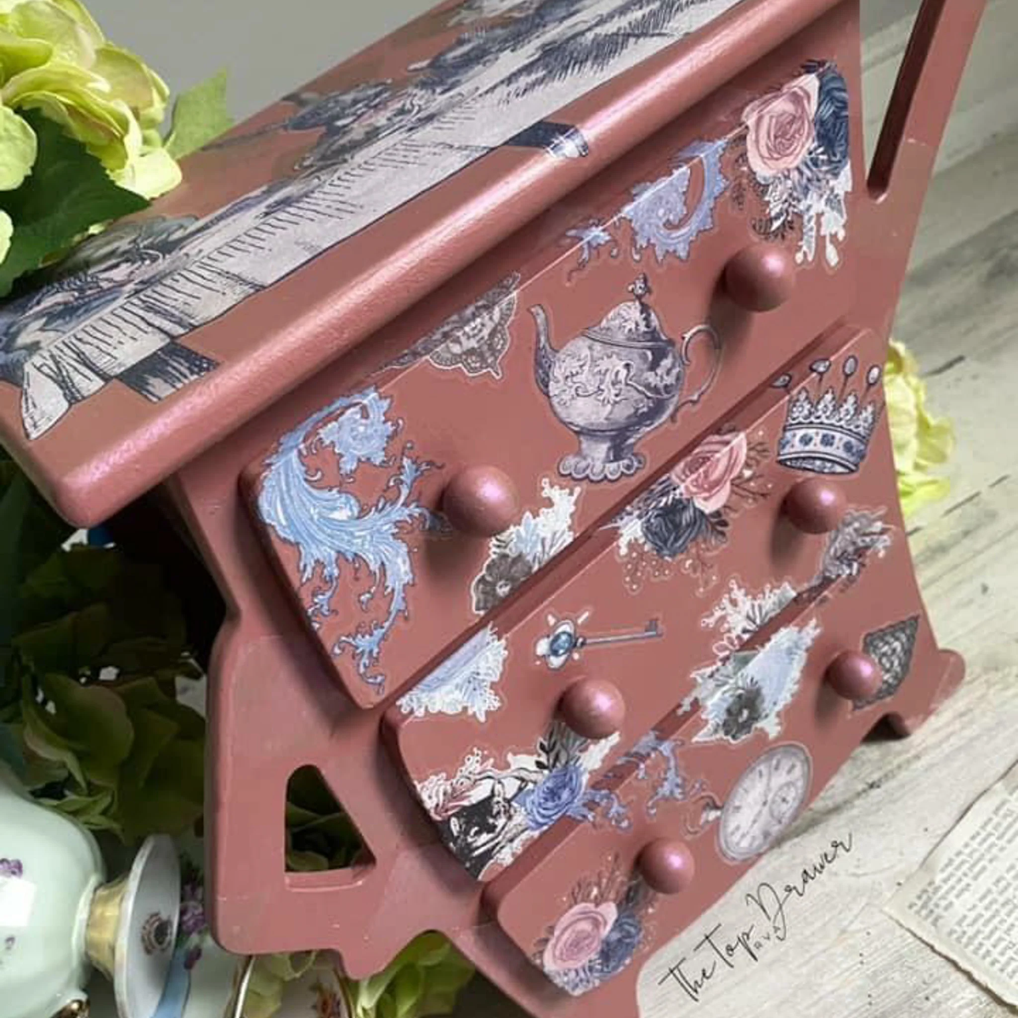 Dixie Belle Desert Rose Silk All-in-One | Furniture Paint - Image 3