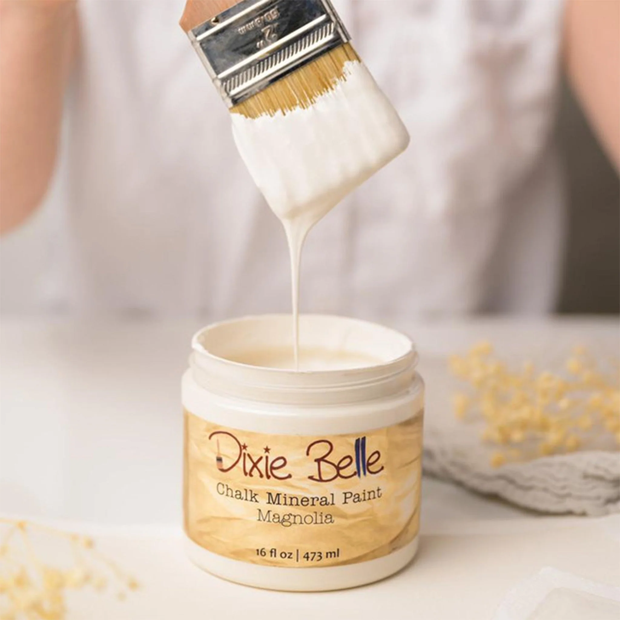 Dixie Belle Magnolia Chalk Mineral Paint | Furniture Paint - Image 4