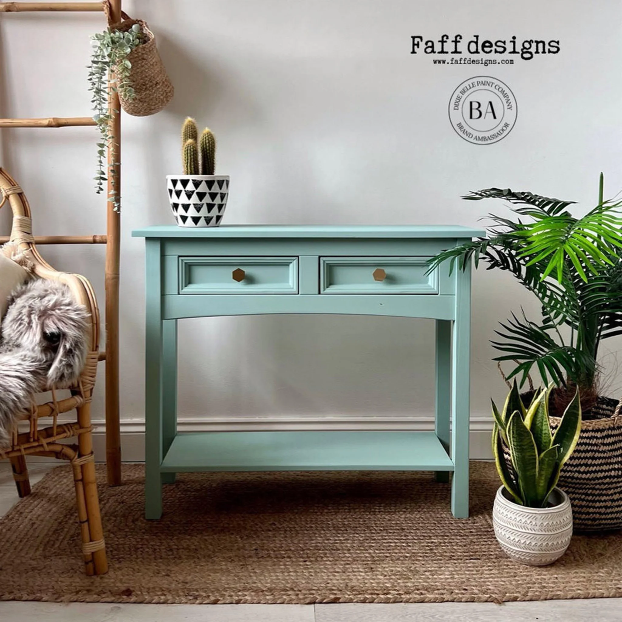 Dixie Belle Tide Pool Silk All-in-One | Furniture Paint - Image 4