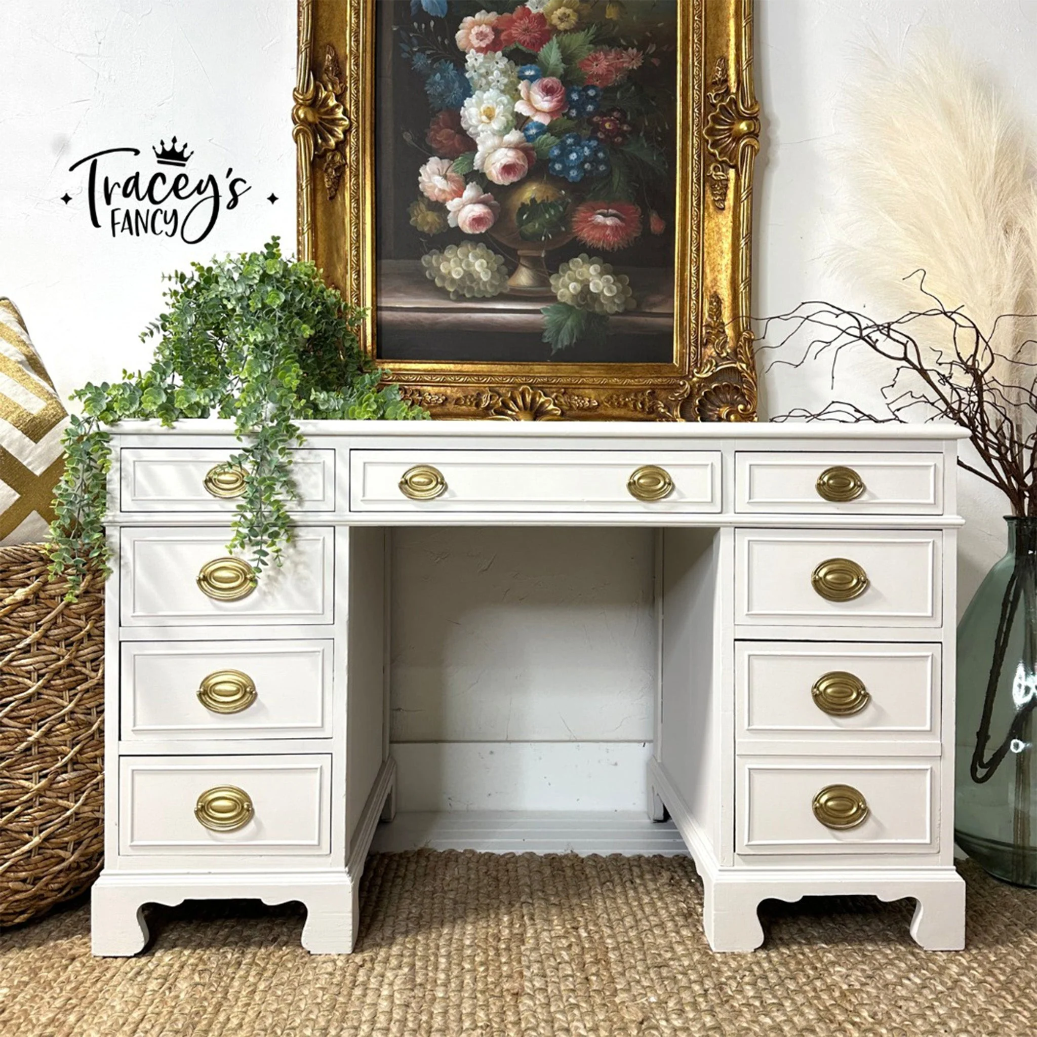 Dixie Belle Chantilly Silk All-in-One | Furniture Paint - Image 5