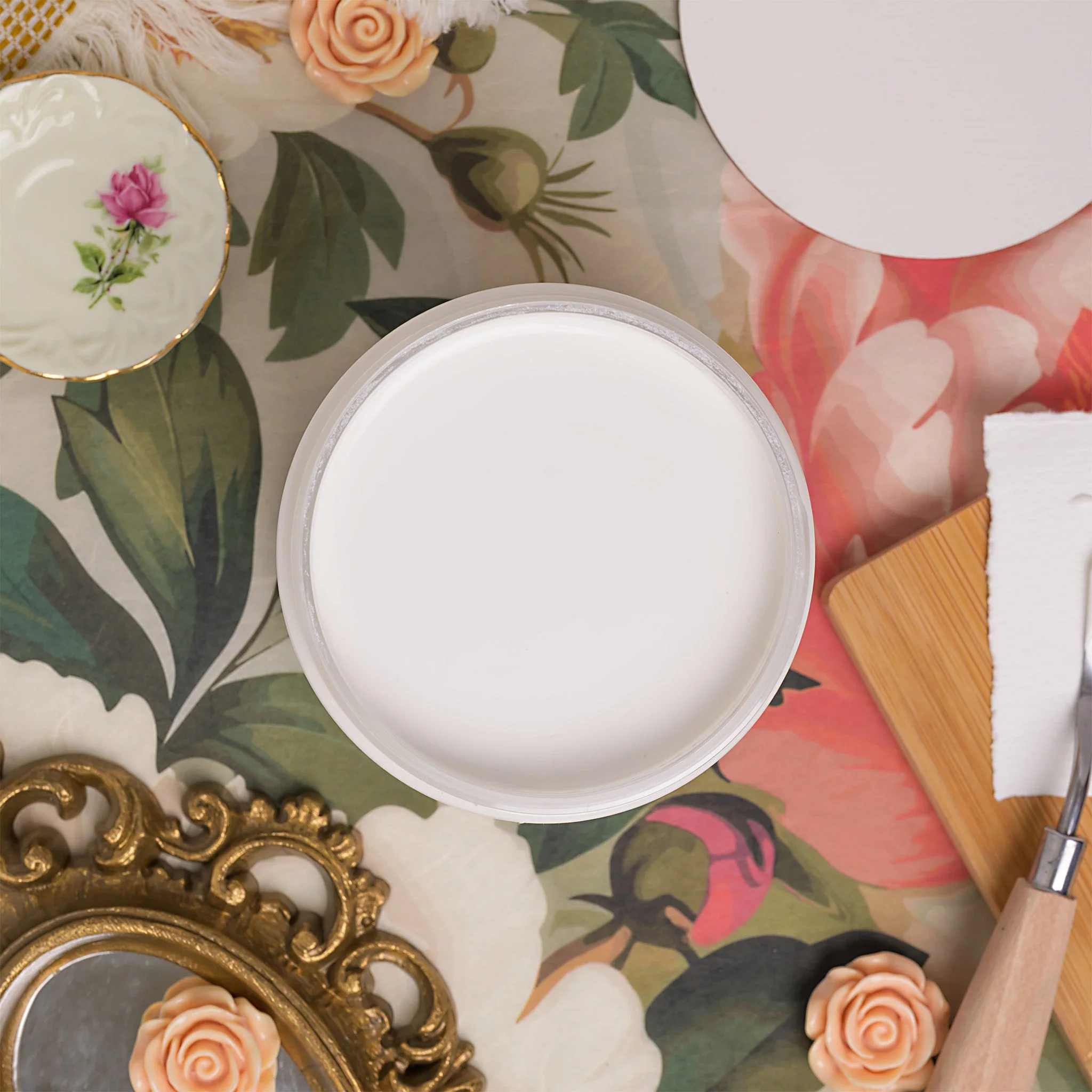 Dixie Belle Elderflower Silk All-in-One | Furniture Paint - Image 9