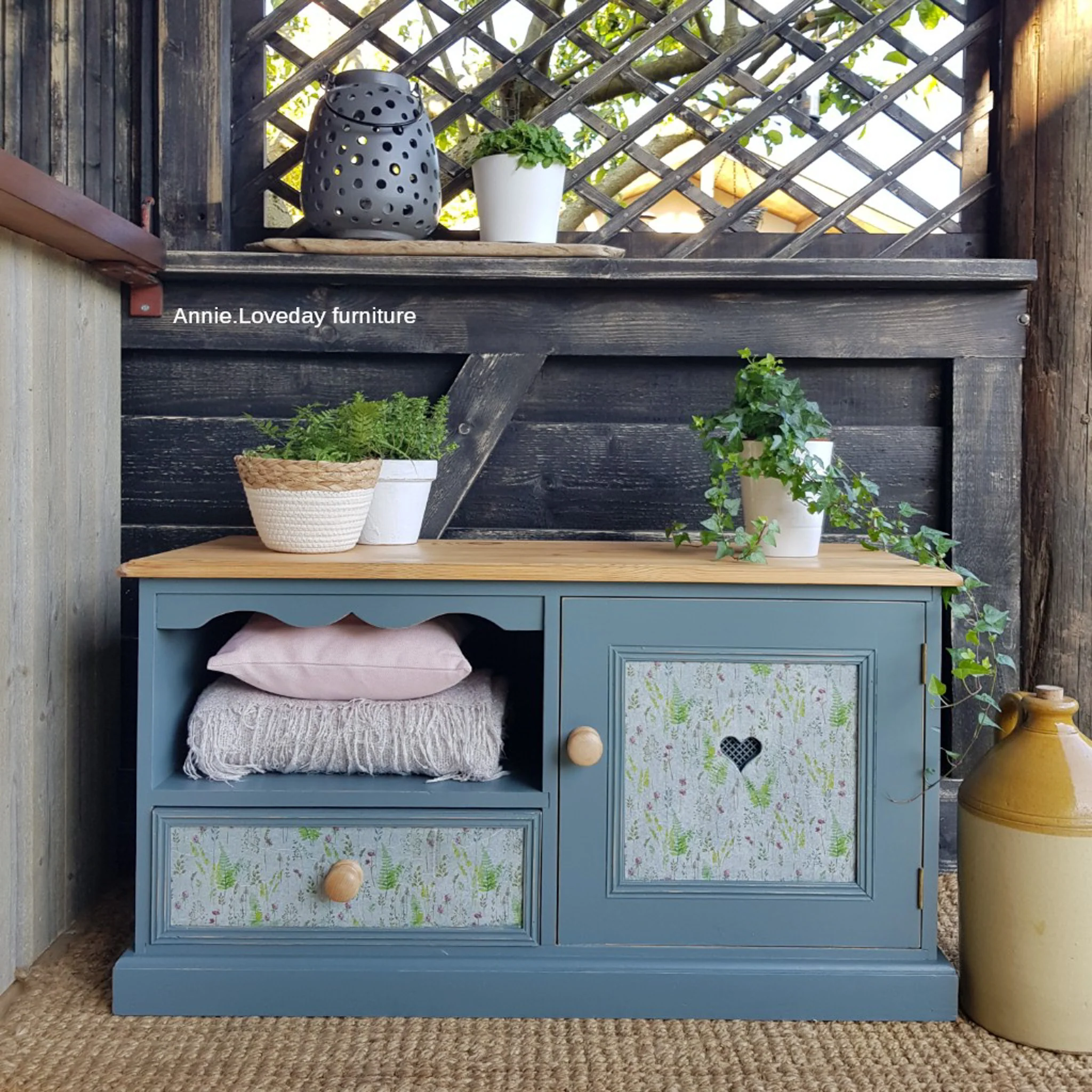 Dixie Belle Stormy Seas Chalk Mineral Paint | Furniture Paint - Image 3