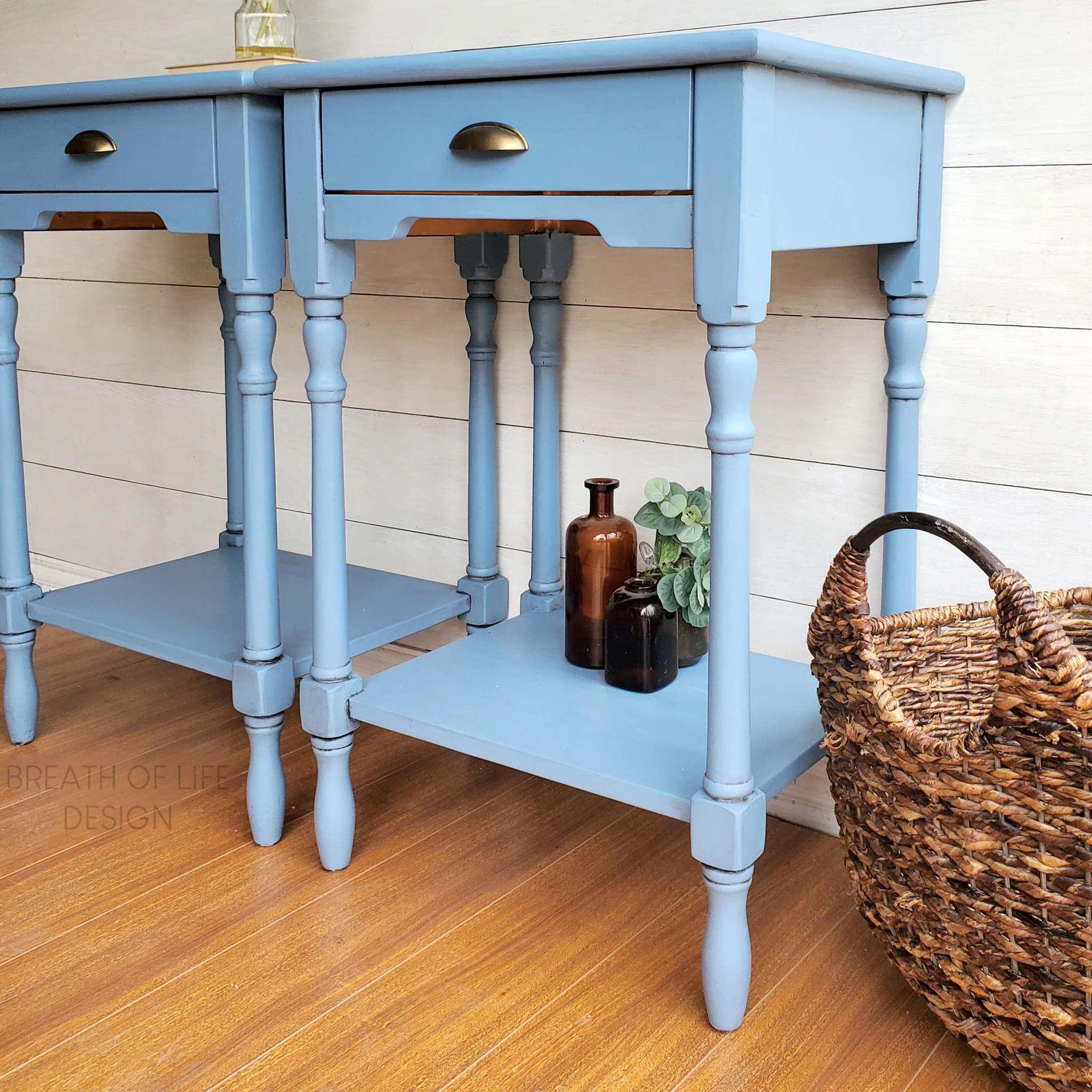 Dixie Belle Dusty Blue Chalk Mineral Paint | Furniture Paint - Image 2