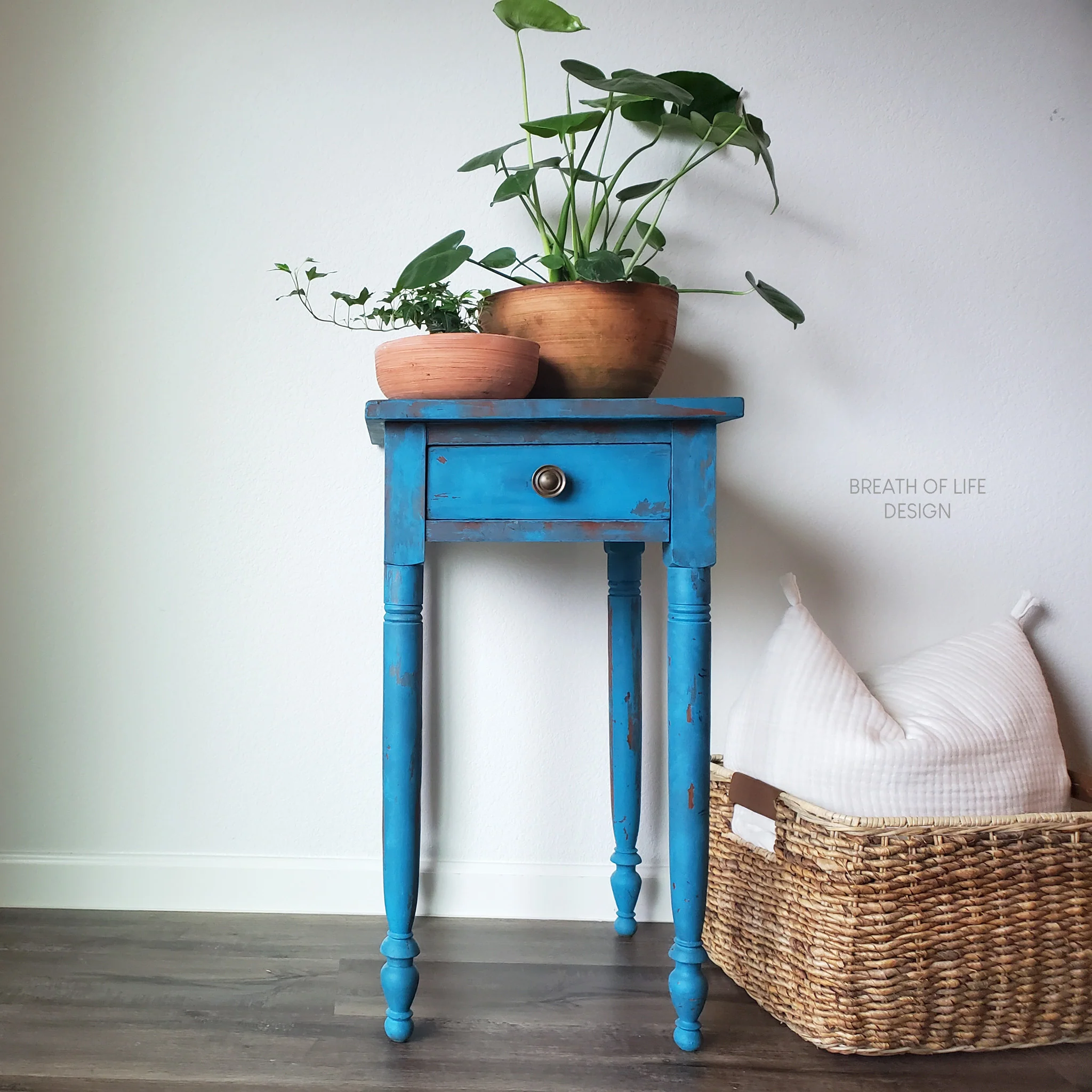 Dixie Belle Peacock Chalk Mineral Paint | Furniture Paint - Image 2