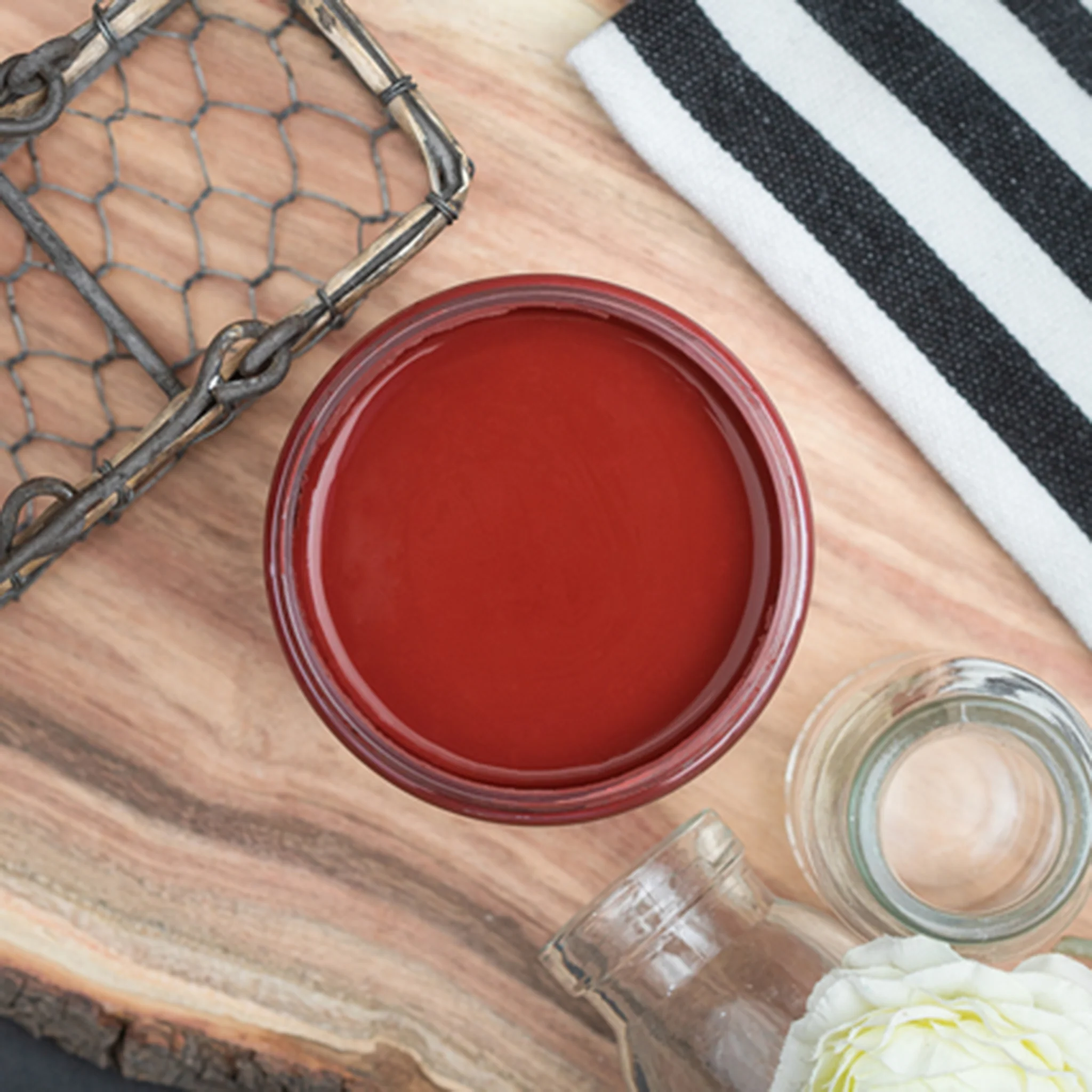 Dixie Belle Rustic Red Chalk Mineral Paint | Furniture Paint