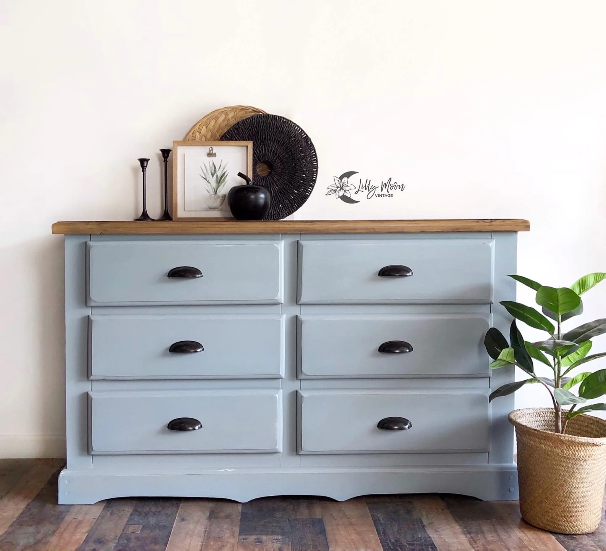Dixie Belle Savannah Mist Chalk Mineral Paint | Furniture Paint - Image 7